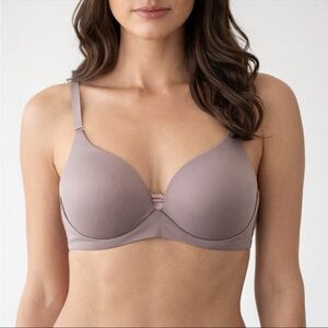 Body by Victoria Lightly Lined Plunge Pullover Bra Dusty‎ Violet
